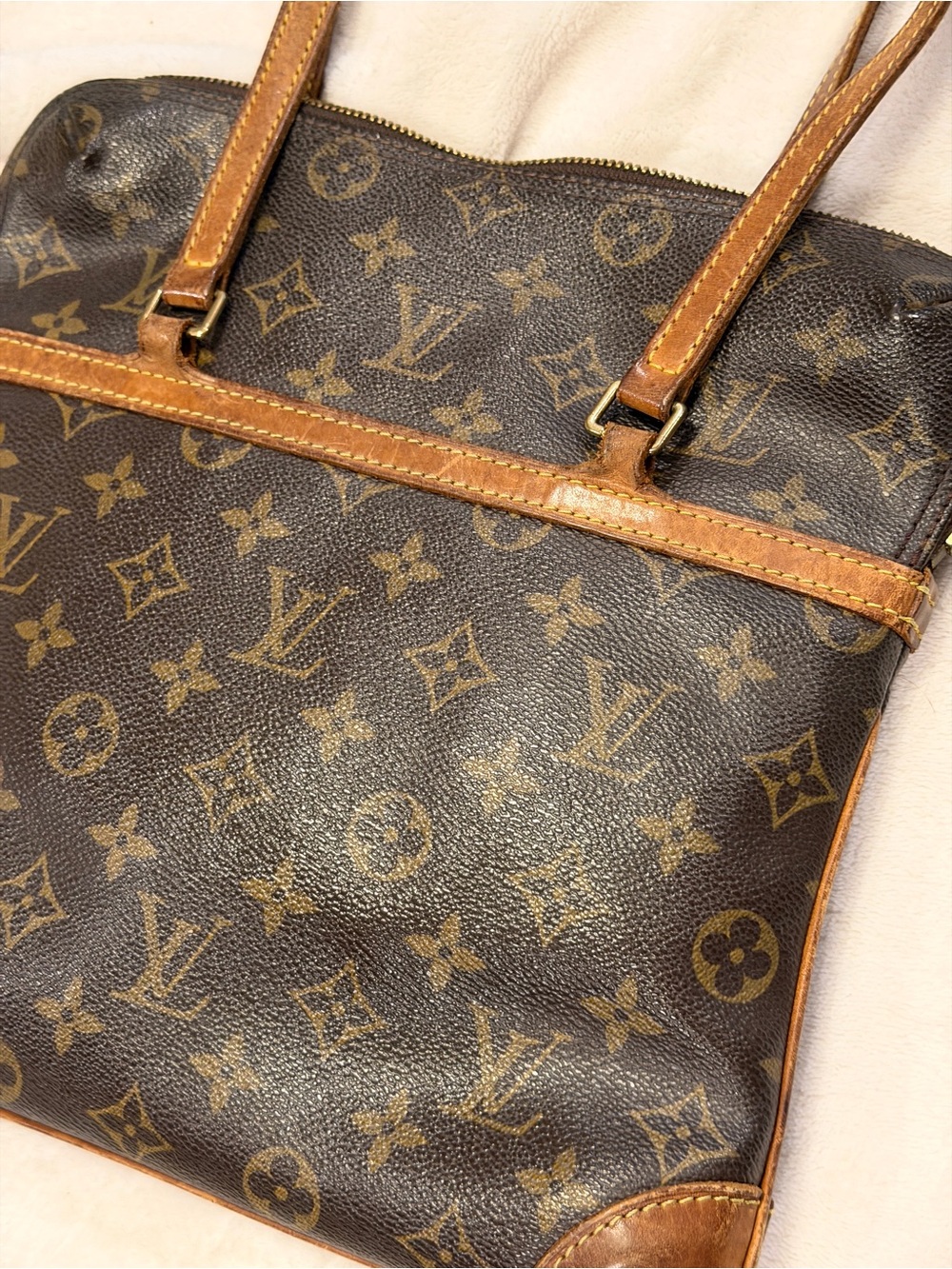 Authentic Louis Vuitton Popincourt Haut Monogram Shoulder Tote Vintage LV Bag - Picture 6 of 9
